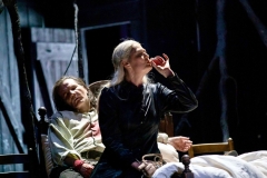 B350D853-4D14-498D-802C-1B3F92473F91